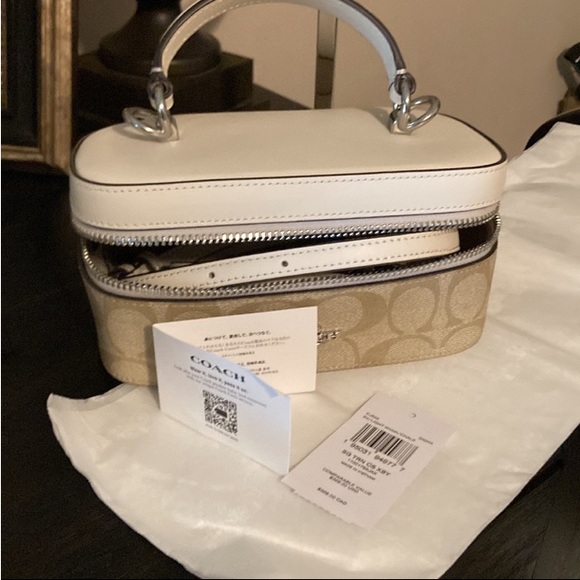 NWT-coach train bag - Picture 1 of 7